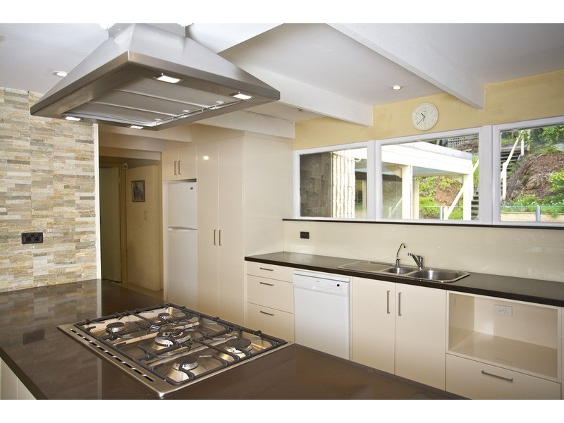 22 Fourth Road, Belair SA 5052