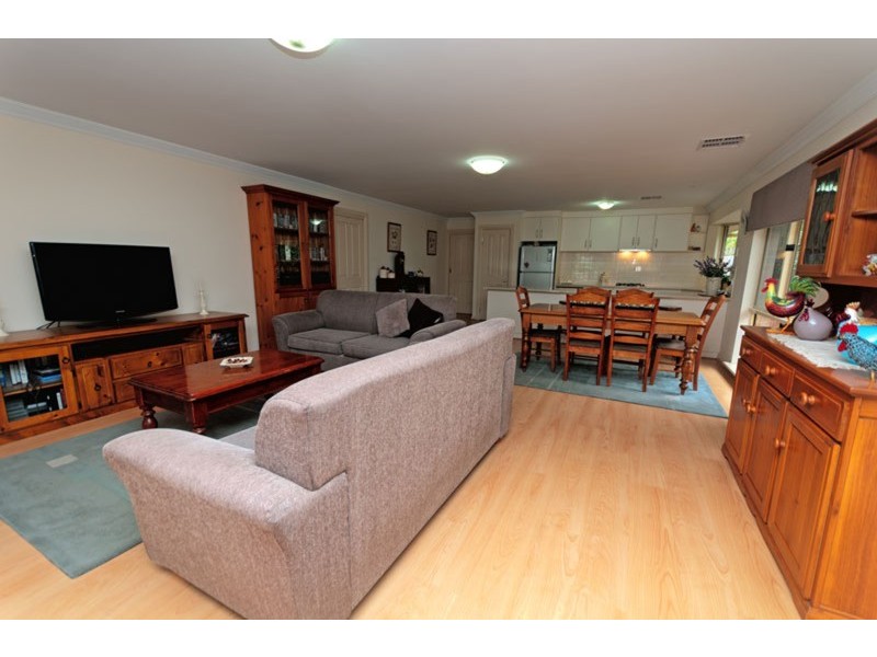 8 Quintus Terrace, Dover Gardens SA 5048