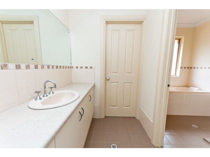 8 Quintus Terrace, Dover Gardens SA 5048