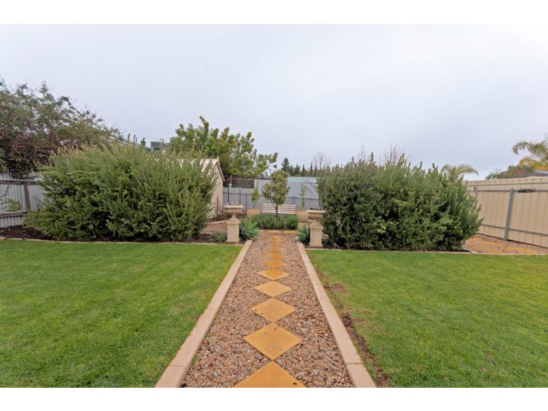 8 Quintus Terrace, Dover Gardens SA 5048