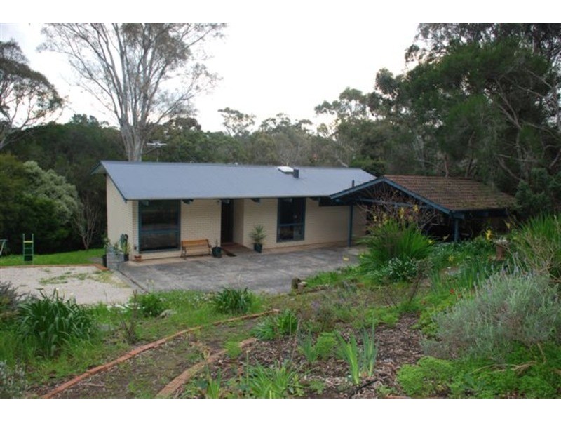 20 Lindsay Terrace, Belair SA 5052