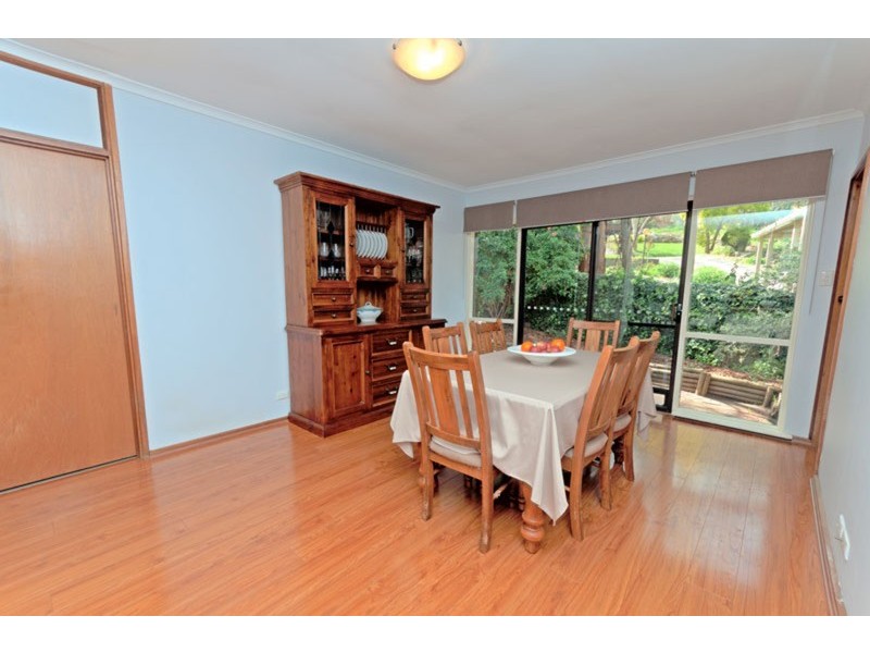 18 Hurds Hill Drive, Coromandel Valley SA 5051