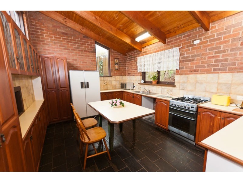 44 Glenwood Drive, Bellevue Heights SA 5050