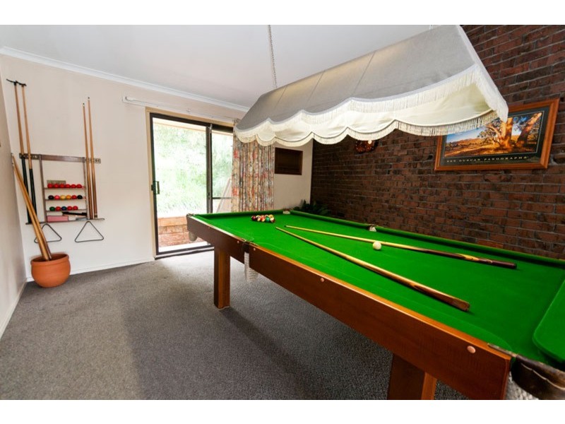 8 Sun Valley Drive, Glenalta SA 5052