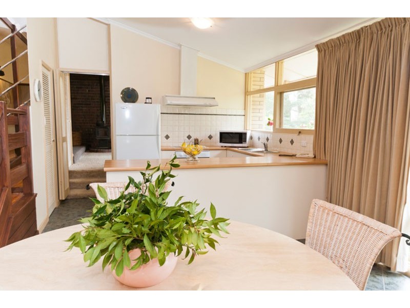 8 Sun Valley Drive, Glenalta SA 5052