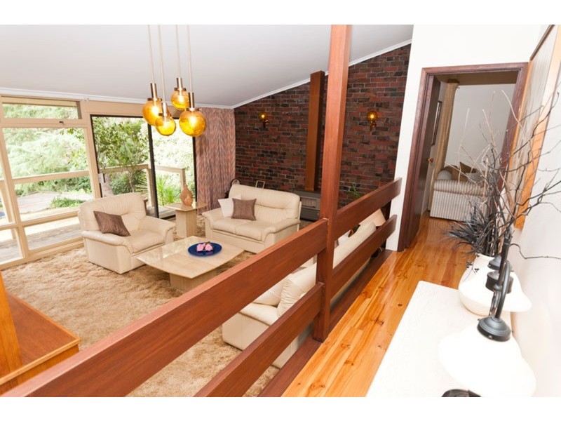 8 Sun Valley Drive, Glenalta SA 5052