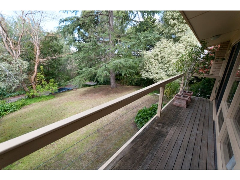 8 Sun Valley Drive, Glenalta SA 5052