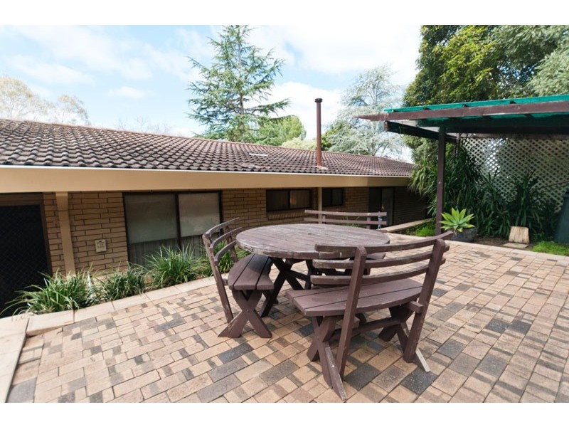 8 Sun Valley Drive, Glenalta SA 5052