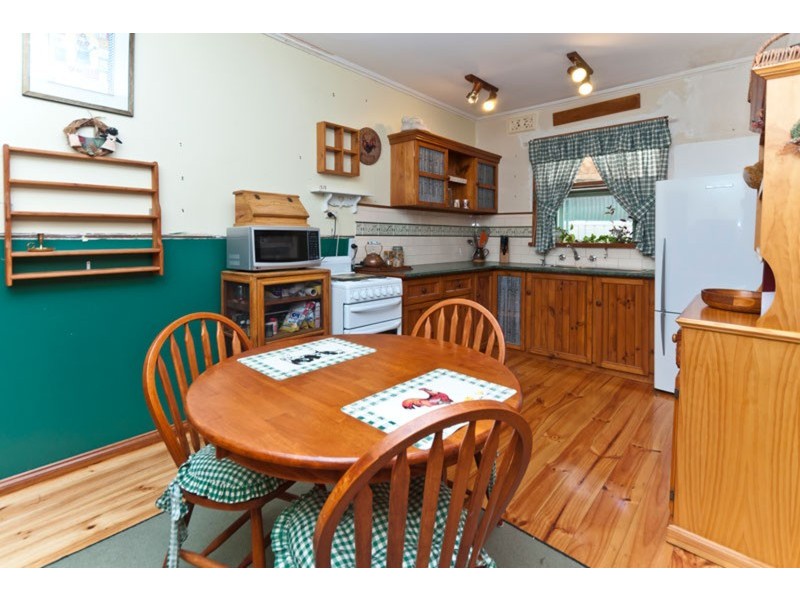 17 Walsh Avenue, St Marys SA 5042