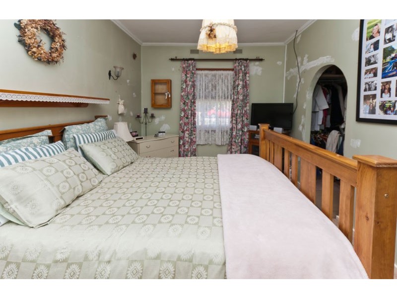 17 Walsh Avenue, St Marys SA 5042