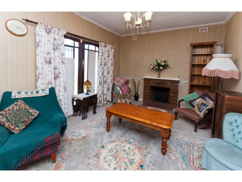 17 Walsh Avenue, St Marys SA 5042