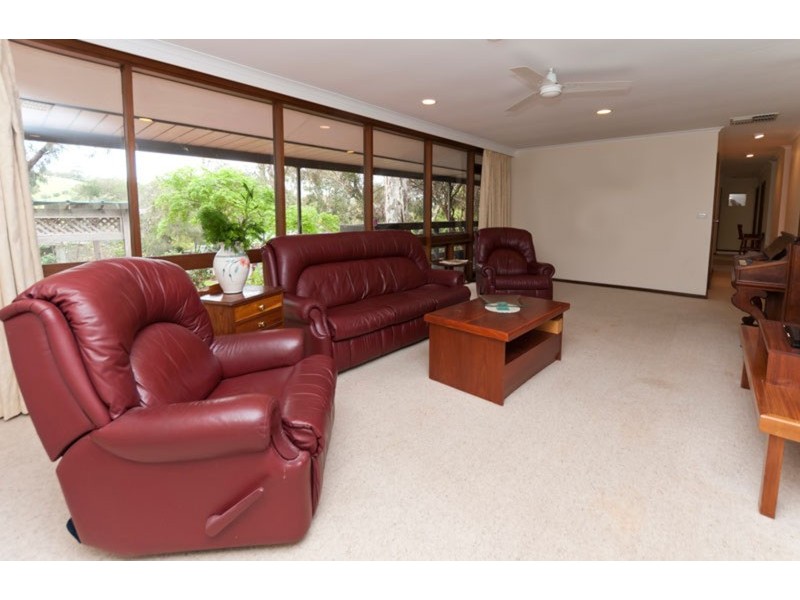 22 Hurds Hill Drive, Coromandel Valley SA 5051