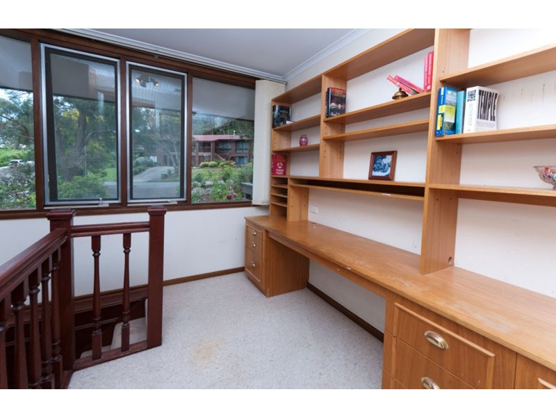 22 Hurds Hill Drive, Coromandel Valley SA 5051