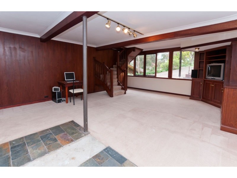 22 Hurds Hill Drive, Coromandel Valley SA 5051