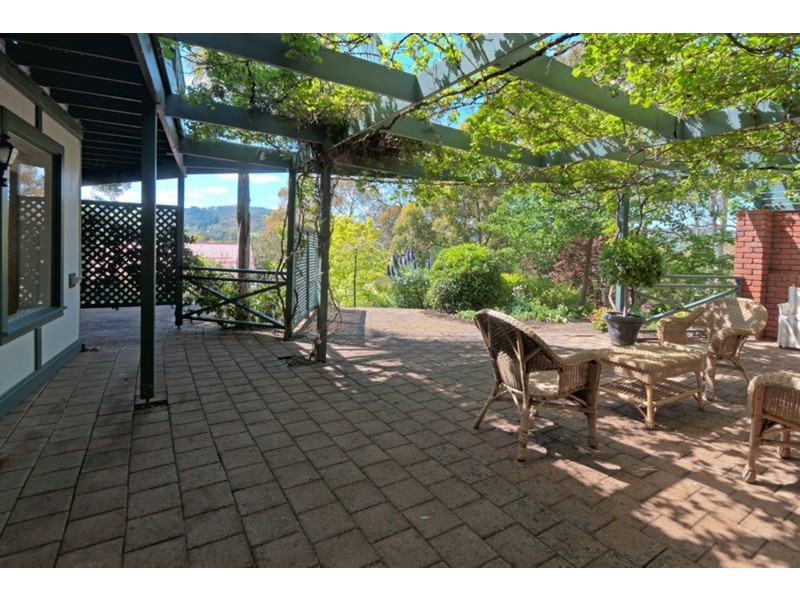 29 Winns Road, Coromandel Valley SA 5051