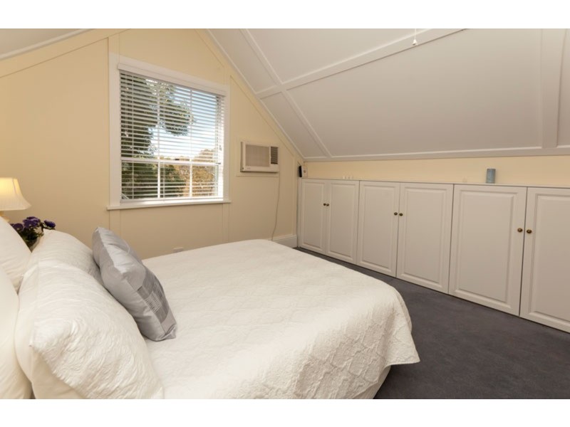 29 Winns Road, Coromandel Valley SA 5051