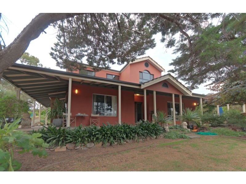 6 Sturtbrae Crescent, Bellevue Heights SA 5050