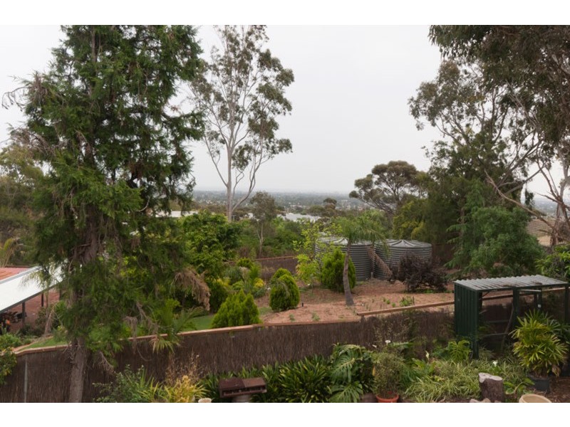6 Sturtbrae Crescent, Bellevue Heights SA 5050