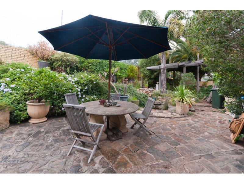 6 Sturtbrae Crescent, Bellevue Heights SA 5050