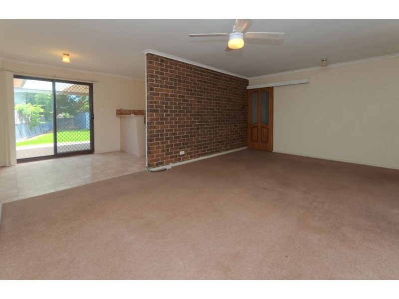 3 Trelawney Crescent, Huntfield Heights SA 5163