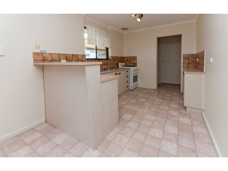 3 Trelawney Crescent, Huntfield Heights SA 5163