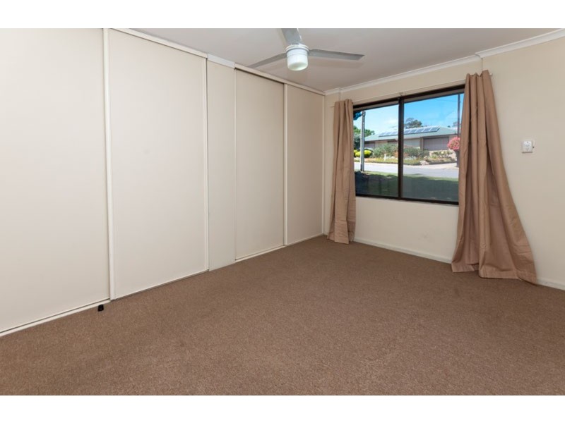 3 Trelawney Crescent, Huntfield Heights SA 5163