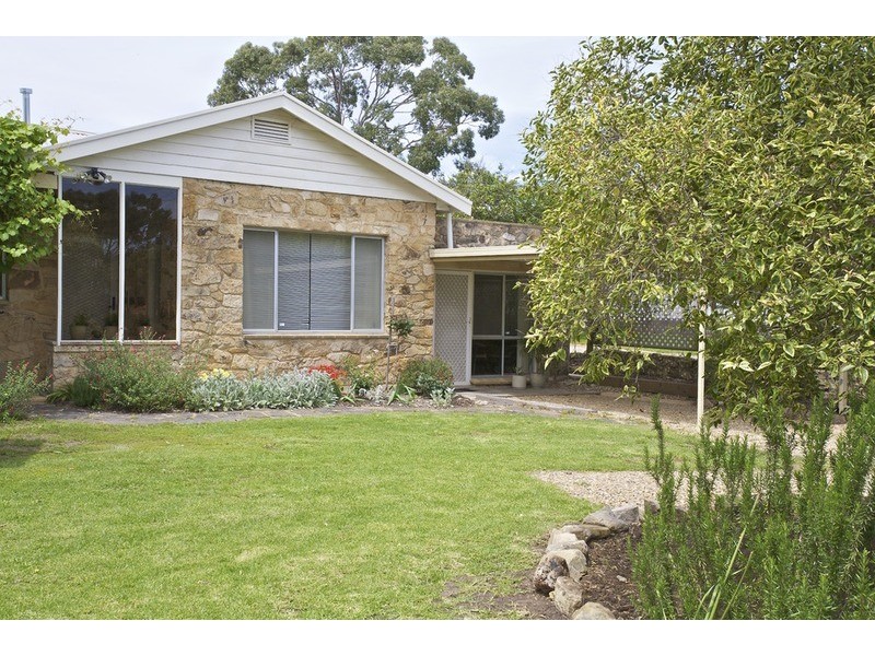 11 Highland Drive, Bellevue Heights SA 5050