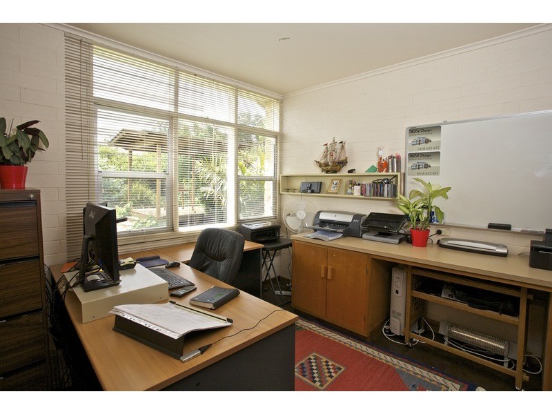 11 Highland Drive, Bellevue Heights SA 5050