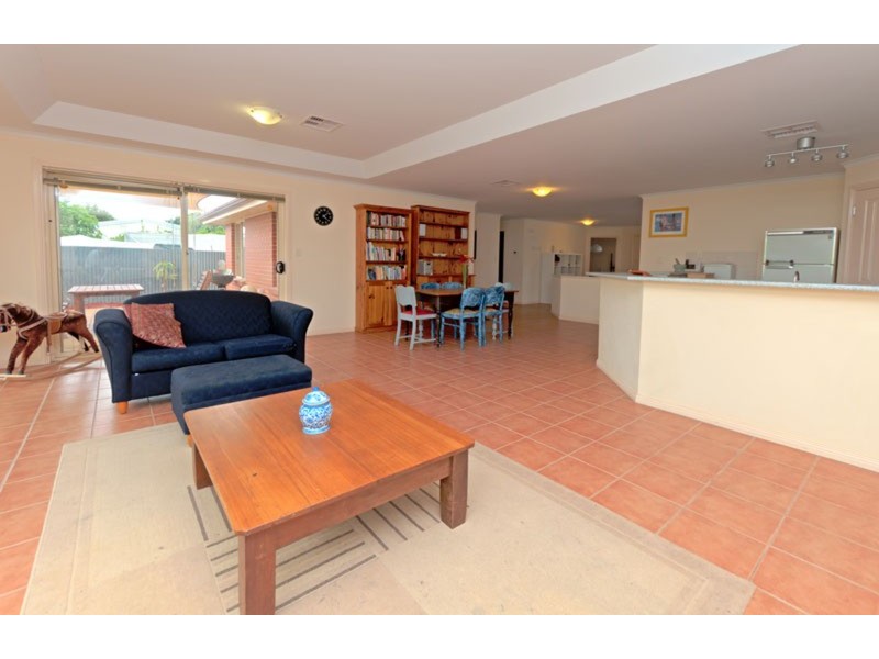 15A Fourth Avenue, Ascot Park SA 5043