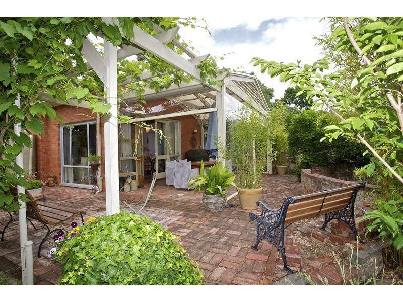 12 Willora Road, Eden Hills SA 5050