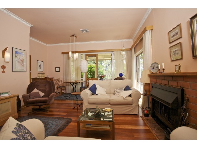12 Willora Road, Eden Hills SA 5050