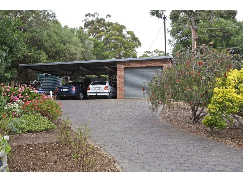 12 Willora Road, Eden Hills SA 5050