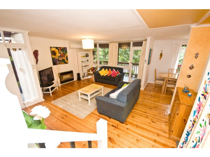 8 Orchard Grove, Hawthorndene SA 5051