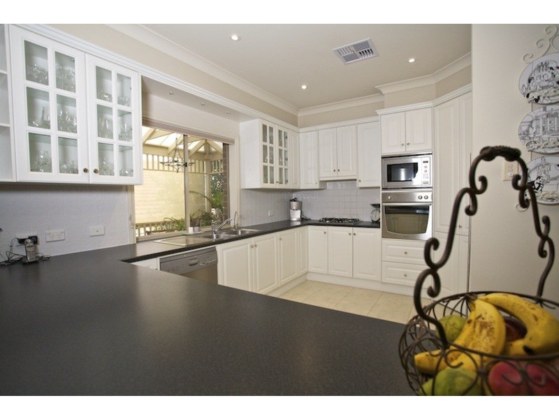 3 Holly Hock Court, Craigburn Farm SA 5051