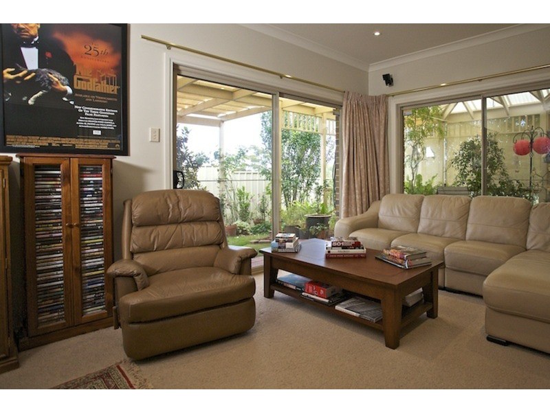 3 Holly Hock Court, Craigburn Farm SA 5051