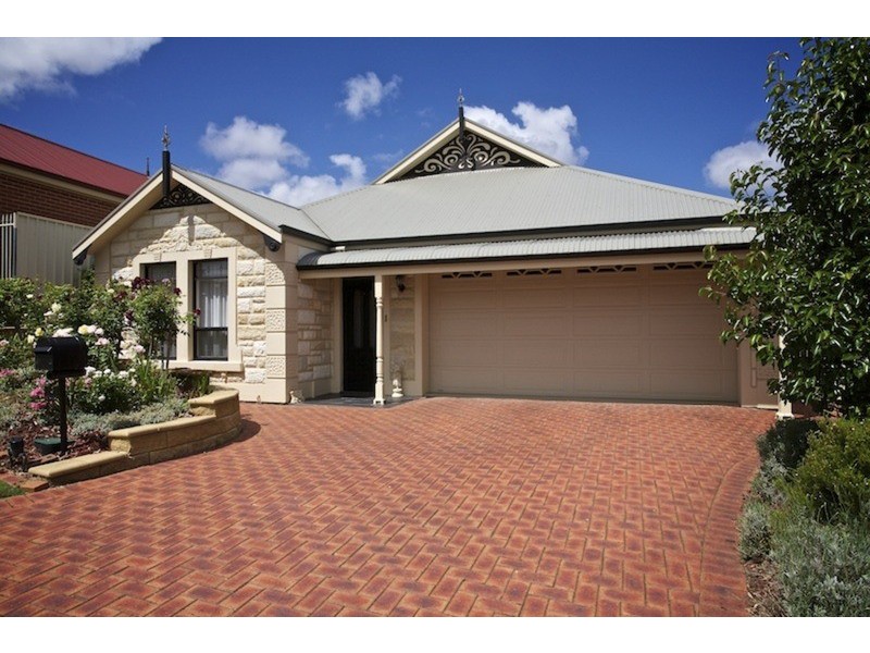 3 Holly Hock Court, Craigburn Farm SA 5051