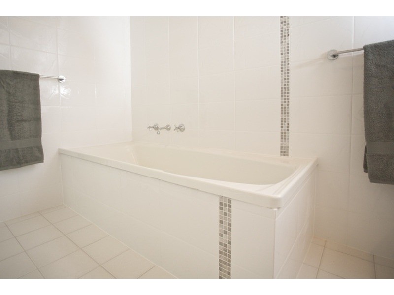 4 Orchard Grove, Hawthorndene SA 5051