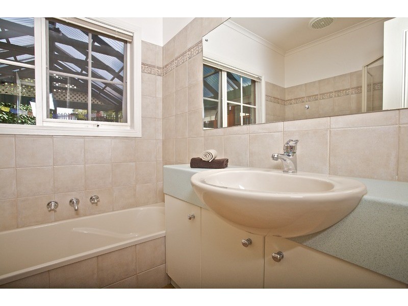 14 Cumming Street, Blackwood SA 5051