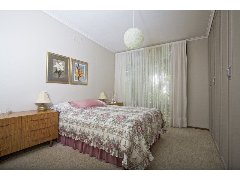 18 Greenwood Crescent, Glenalta SA 5052