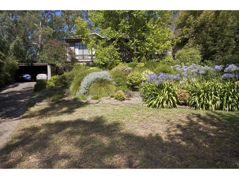 18 Greenwood Crescent, Glenalta SA 5052