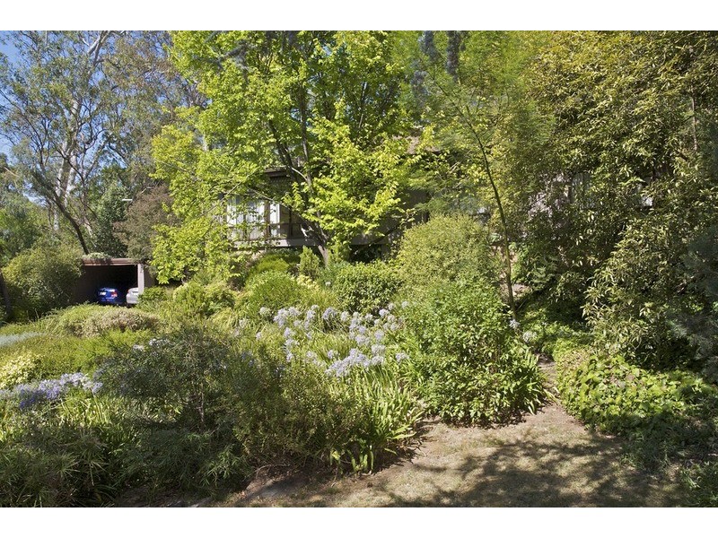 18 Greenwood Crescent, Glenalta SA 5052