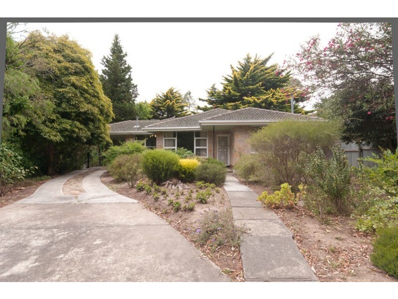 6 Woodlark Grove, Glenalta SA 5052