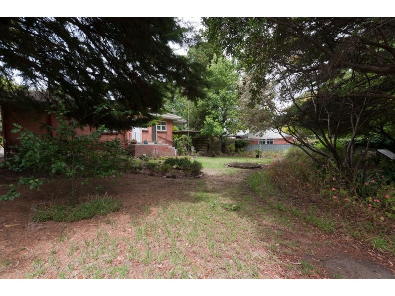 6 Woodlark Grove, Glenalta SA 5052