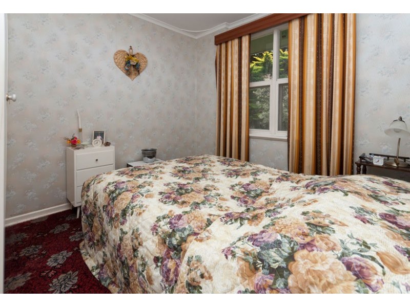 6 Woodlark Grove, Glenalta SA 5052