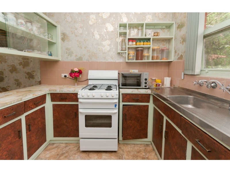 6 Woodlark Grove, Glenalta SA 5052