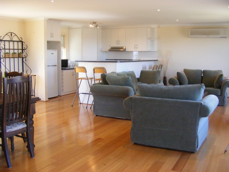 3 Bruce Place, Moana SA 5169