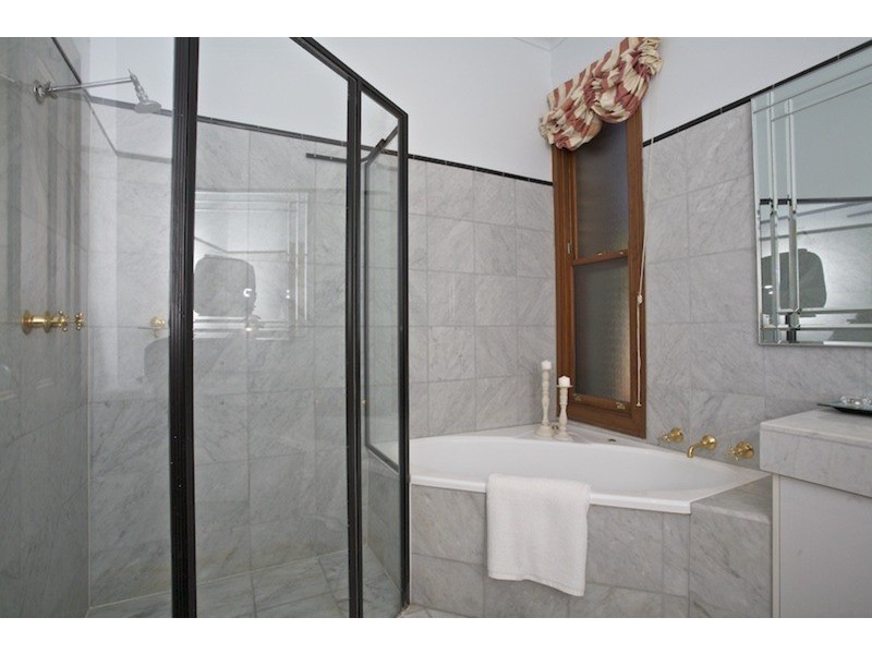 32 Lindsay Terrace, Belair SA 5052