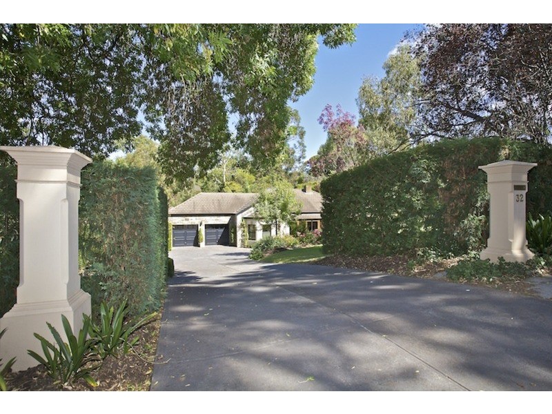 32 Lindsay Terrace, Belair SA 5052