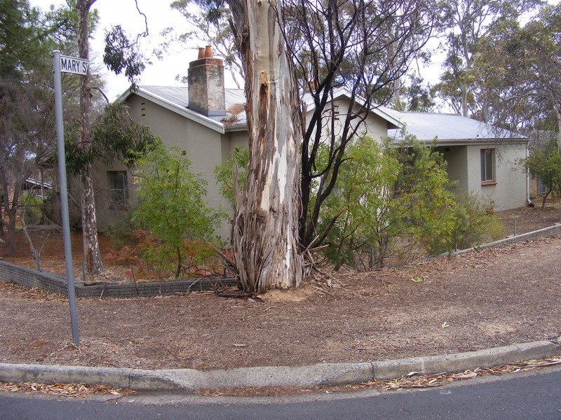 1 Mary Street, Eden Hills SA 5050