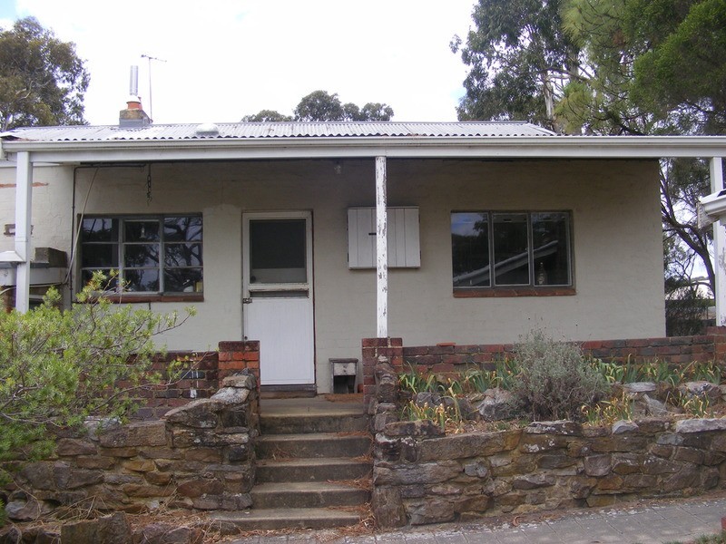 1 Mary Street, Eden Hills SA 5050